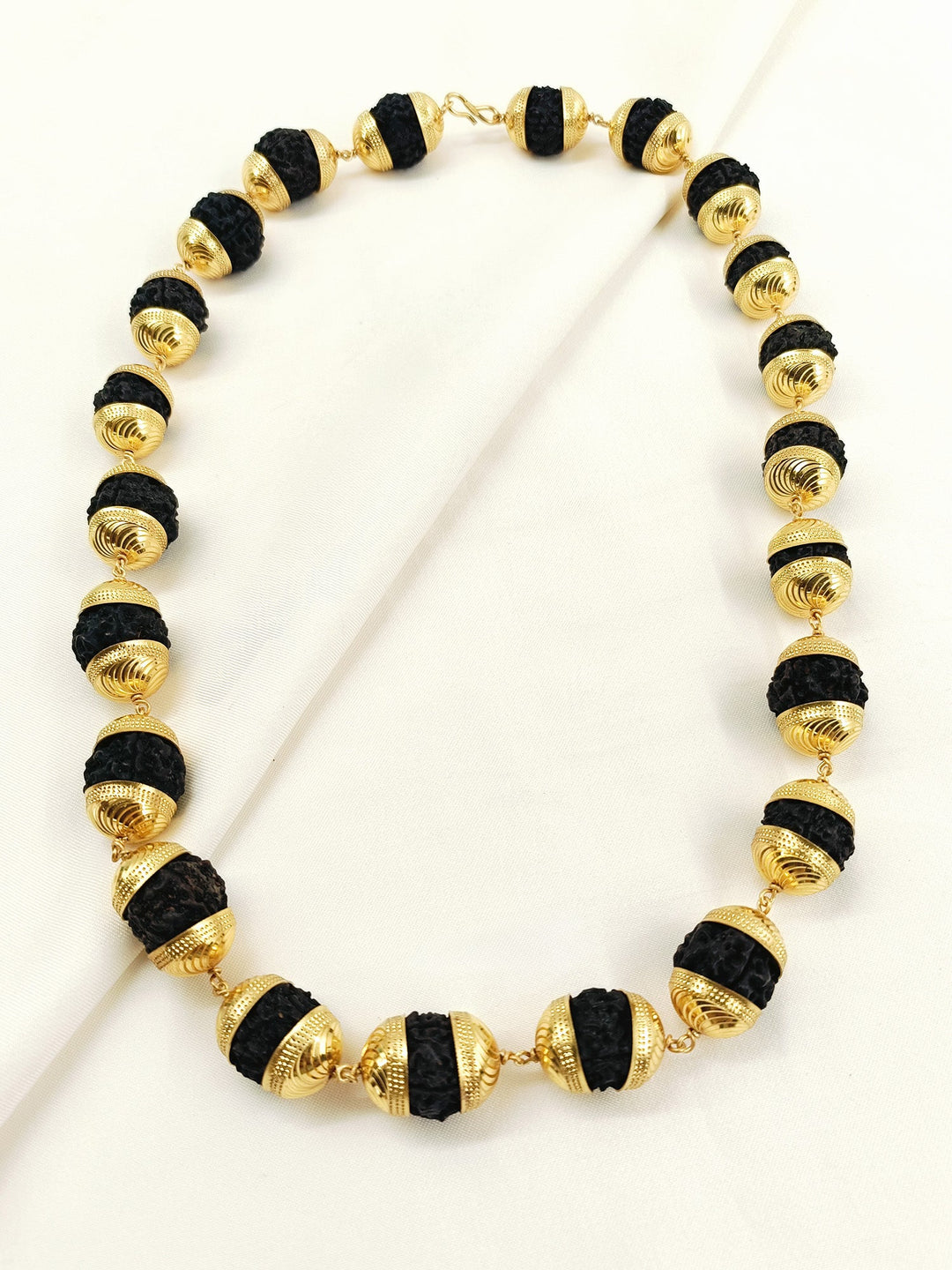 Ihir Men's Rudraksha Gold Capped Mala