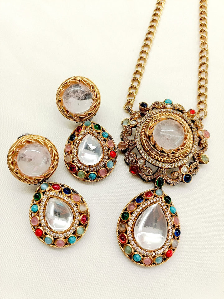 Annapurna Navaratna Victorian Pendant Set