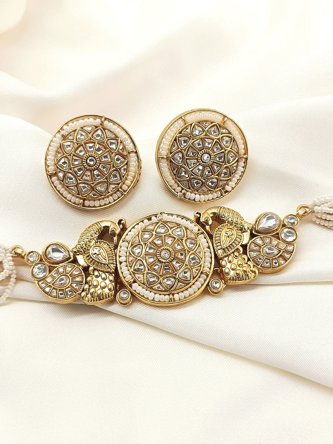 Haani White Kundan Choker Set