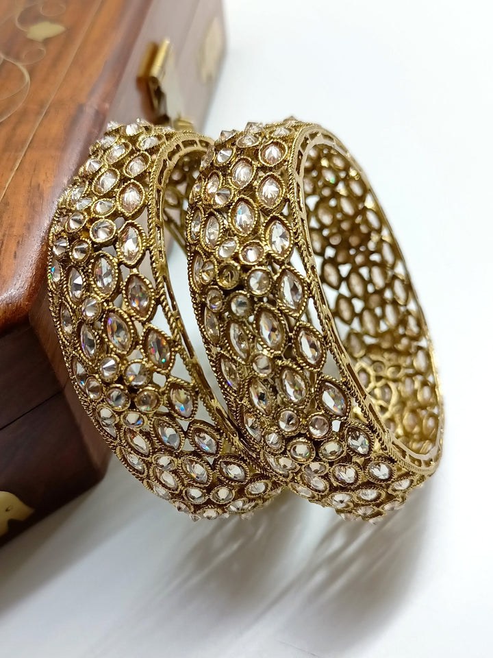 Avneet Copper Polki Bangles