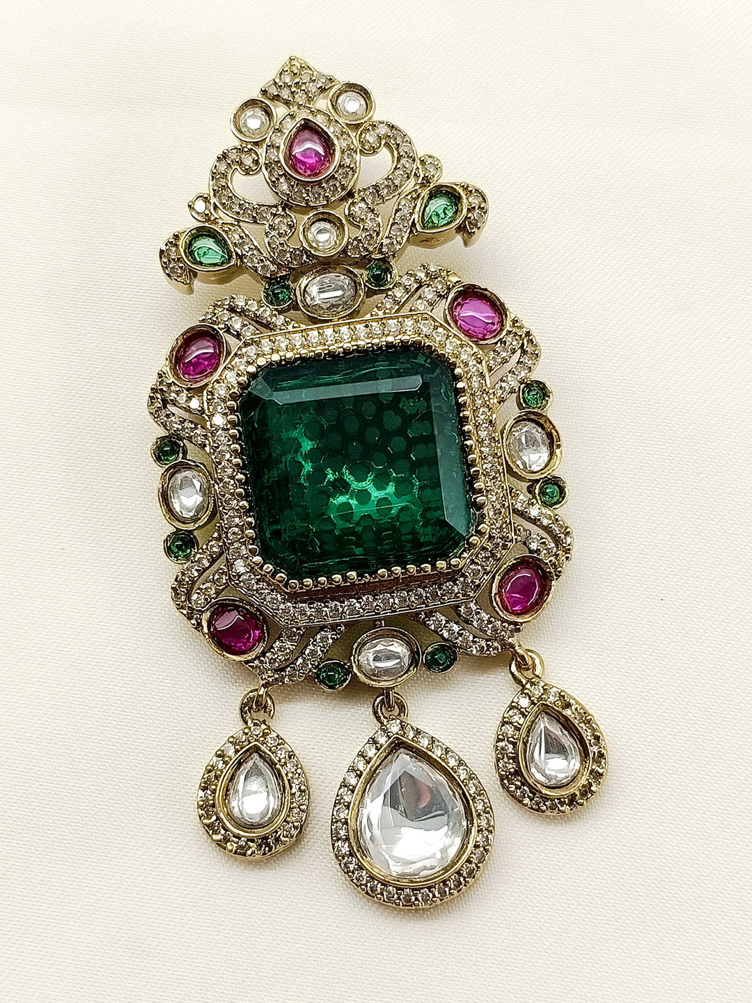 Mayank R&G Men's Brooch