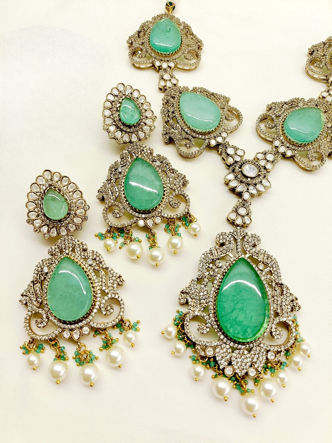 Rutvi Mint Green Victorian Set