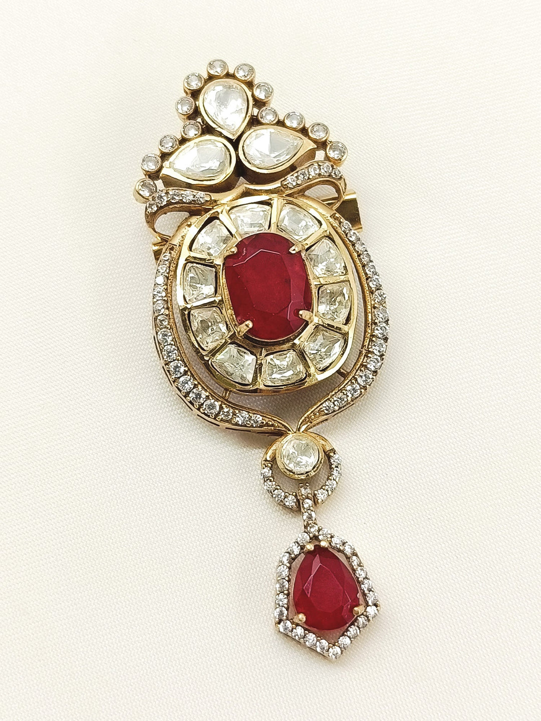 Hredhan Ruby Men's Brooch