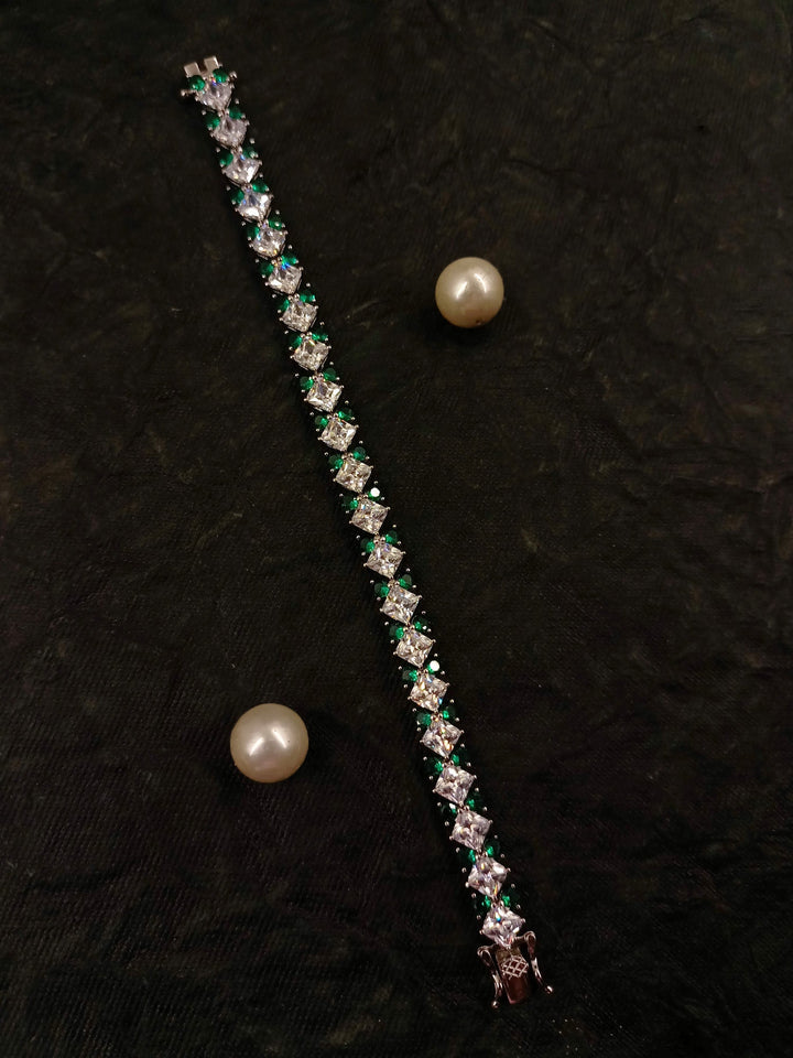 Fluid Emerald American Diamond Bracelet