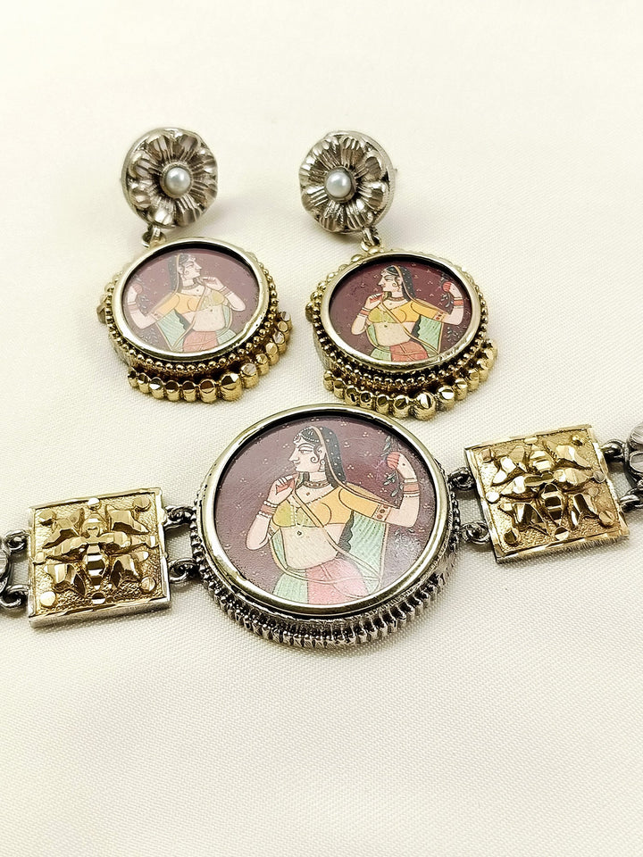Miya Padmini Pearl Miniature Choker Set
