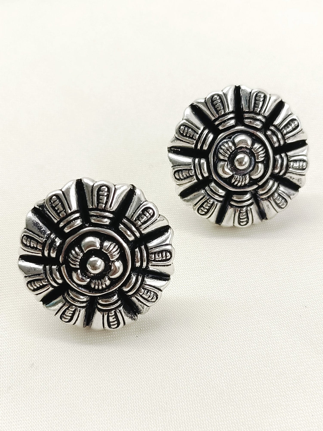 Wazhma Plain Oxidized Tops