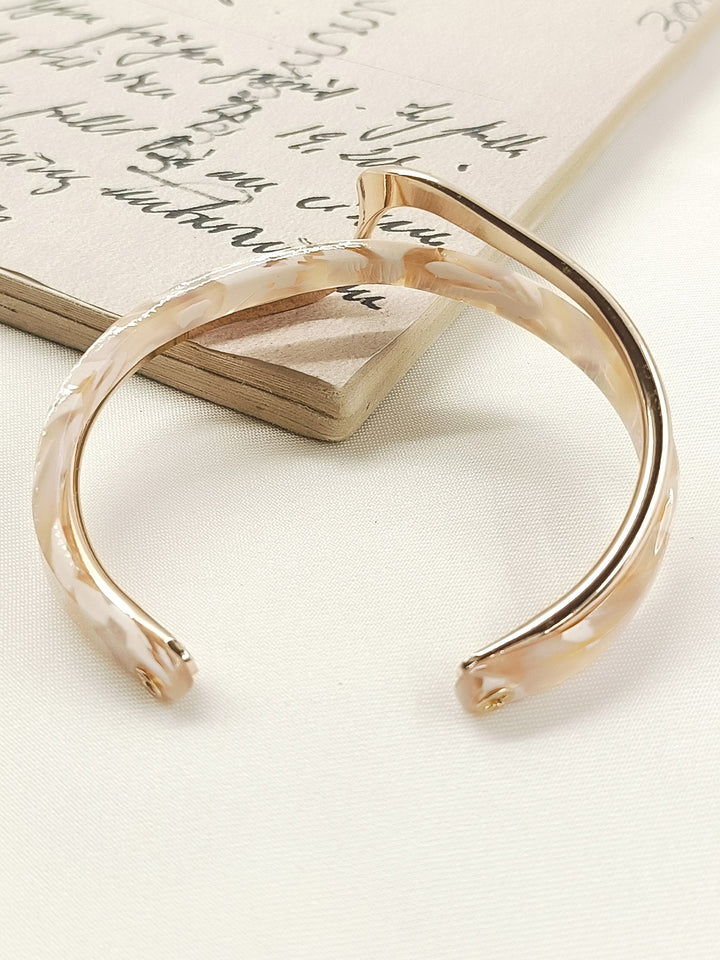 Satya Off White Western Bracelet