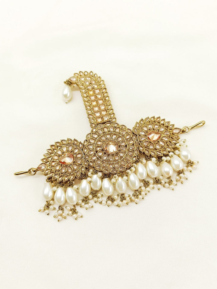 Akhil White Pearl Dulha Kalgi