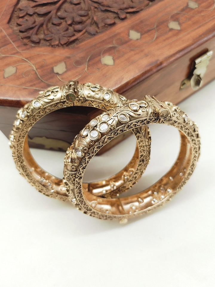 Shibani White Kundan Bangles