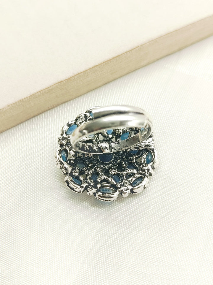 Nouri Navy Blue Oxidized Finger Ring