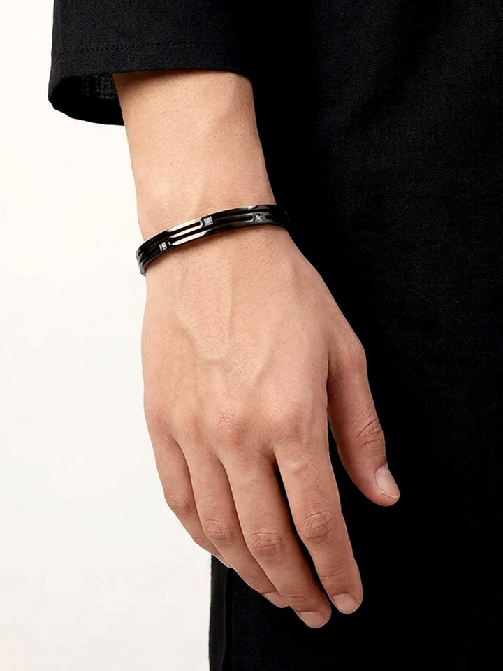 Viaan Black Triple Line Stone Men&
