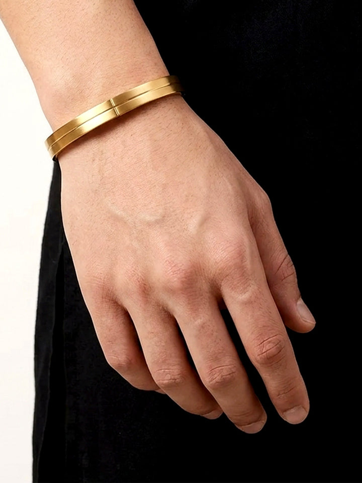 Aryen Golden Minimal Hinged Men&