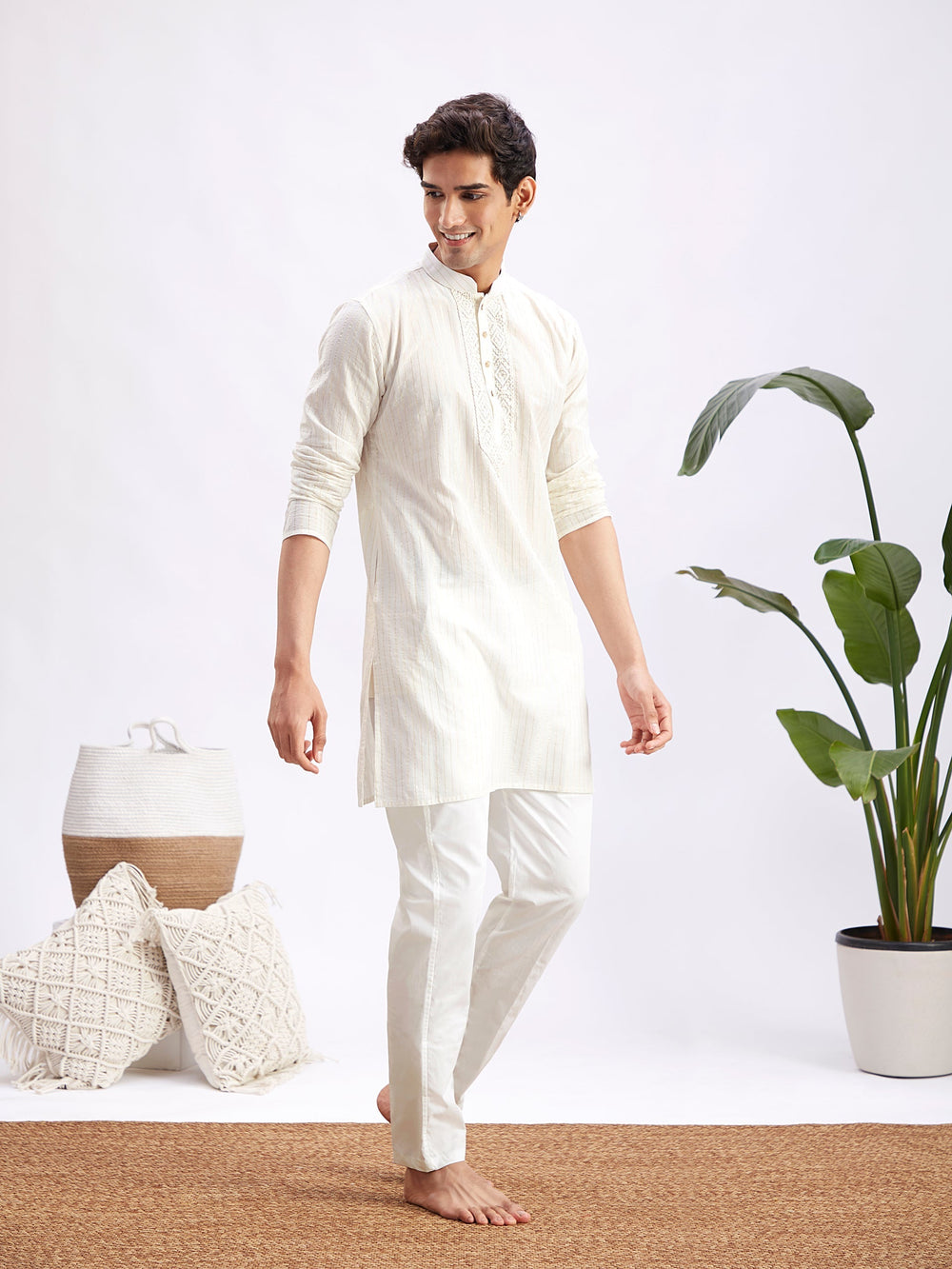 Sarvati Men's White Jacquard Cotton Kurta Pyjama Set