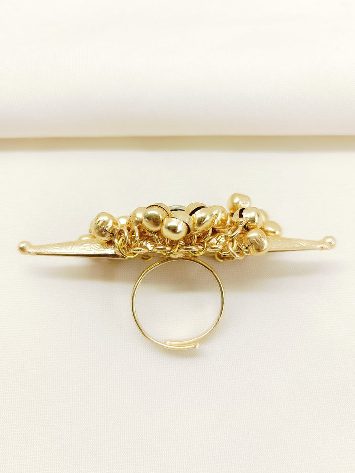 Chayanika White Oxidized Finger Ring