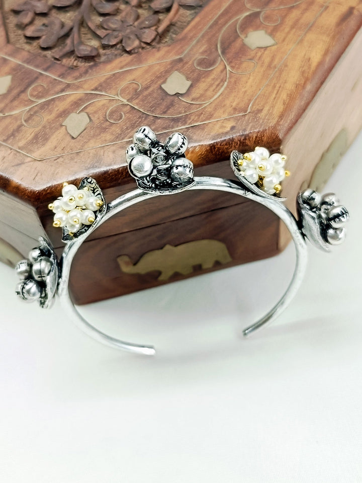 Raya White Pearl Oxidized Bracelet