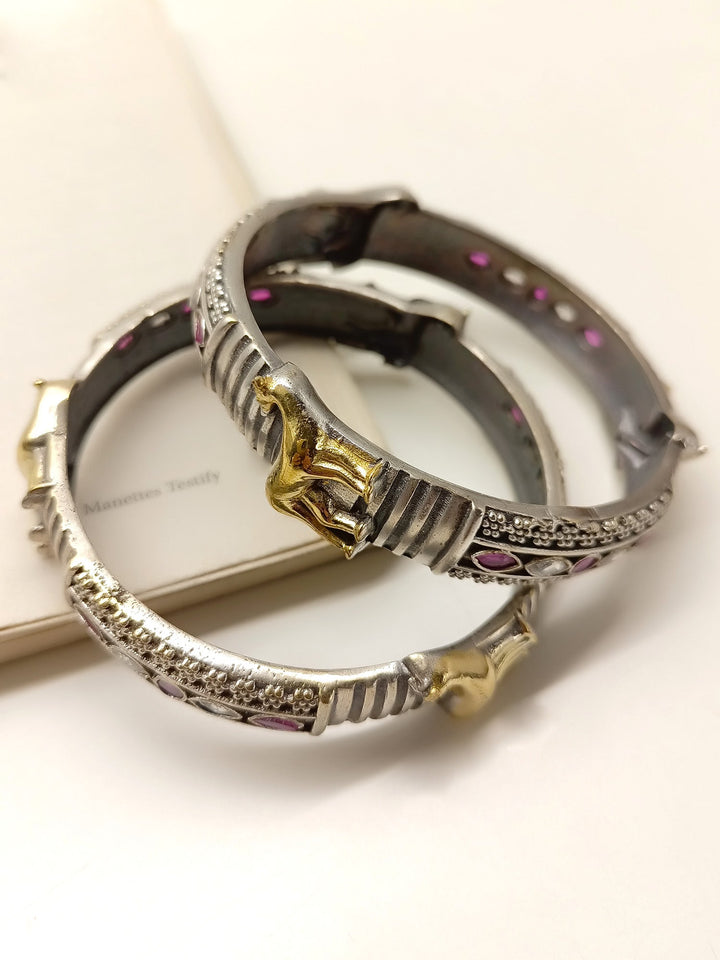 Sita Ruby & White Deer Oxidized Bangle