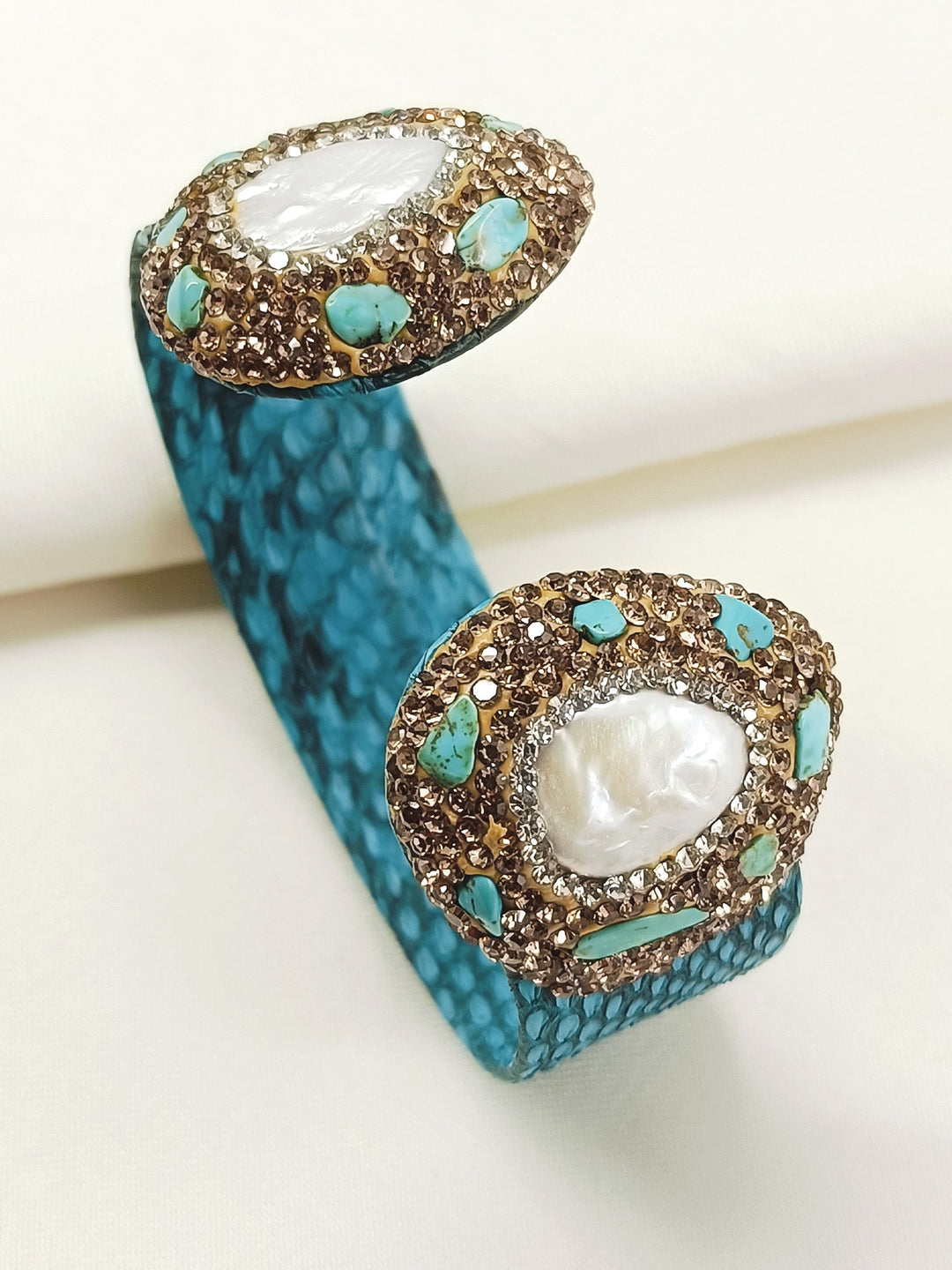 Muskaan Firozi Western Bracelet
