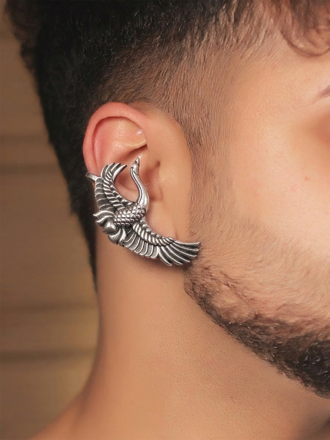 Ridhan Oxidized Crane Hoop Men&