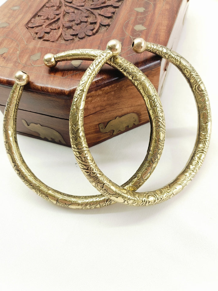Kashi Men's Golden Anklet [ Price Is For Pair}