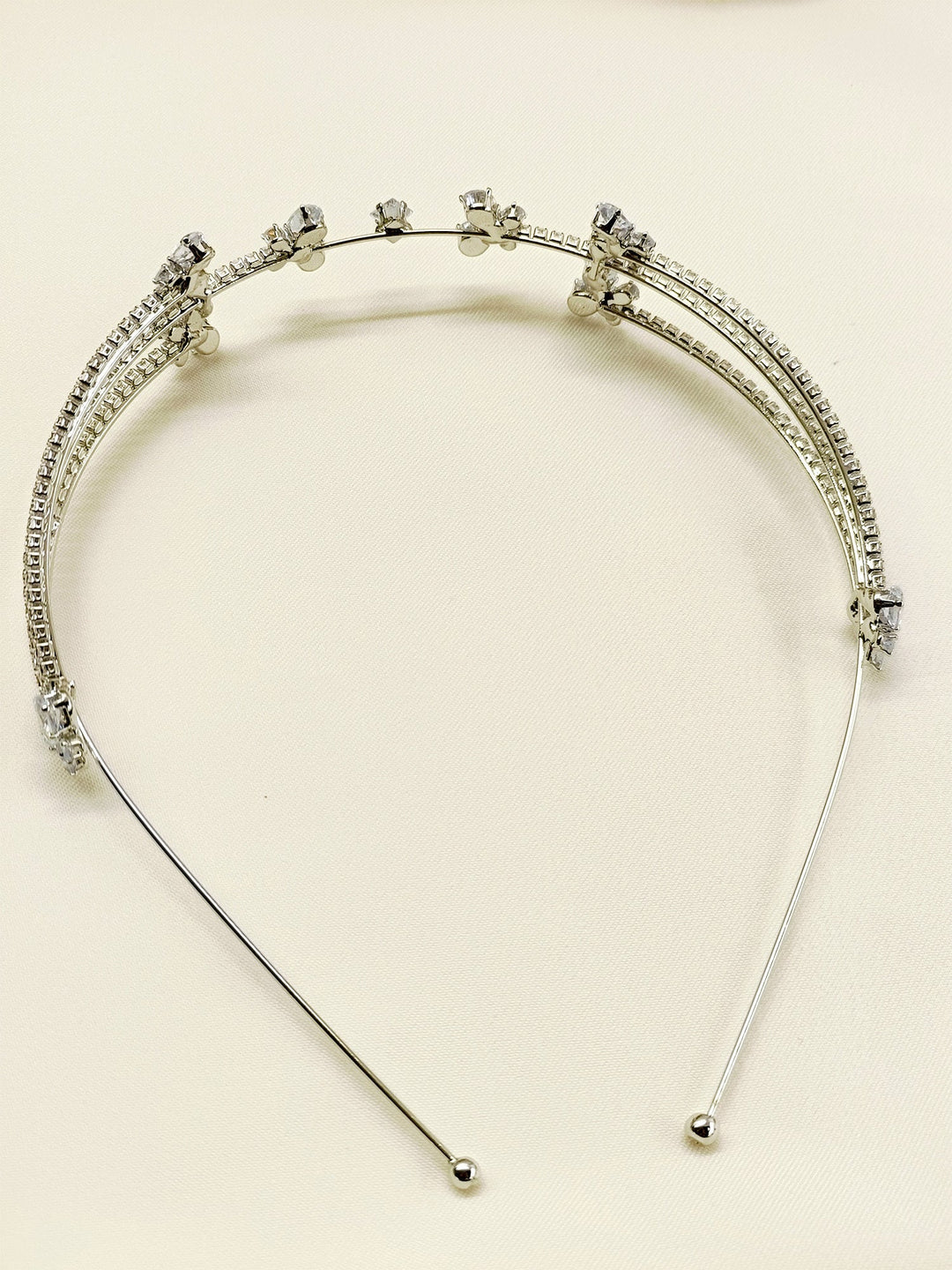 Dhanvika American Diamond Hair Band