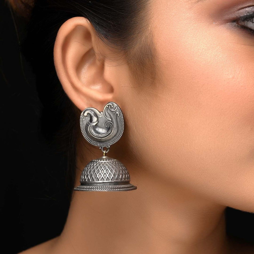 Nushratt Plain Oxidized Silver Jhumki