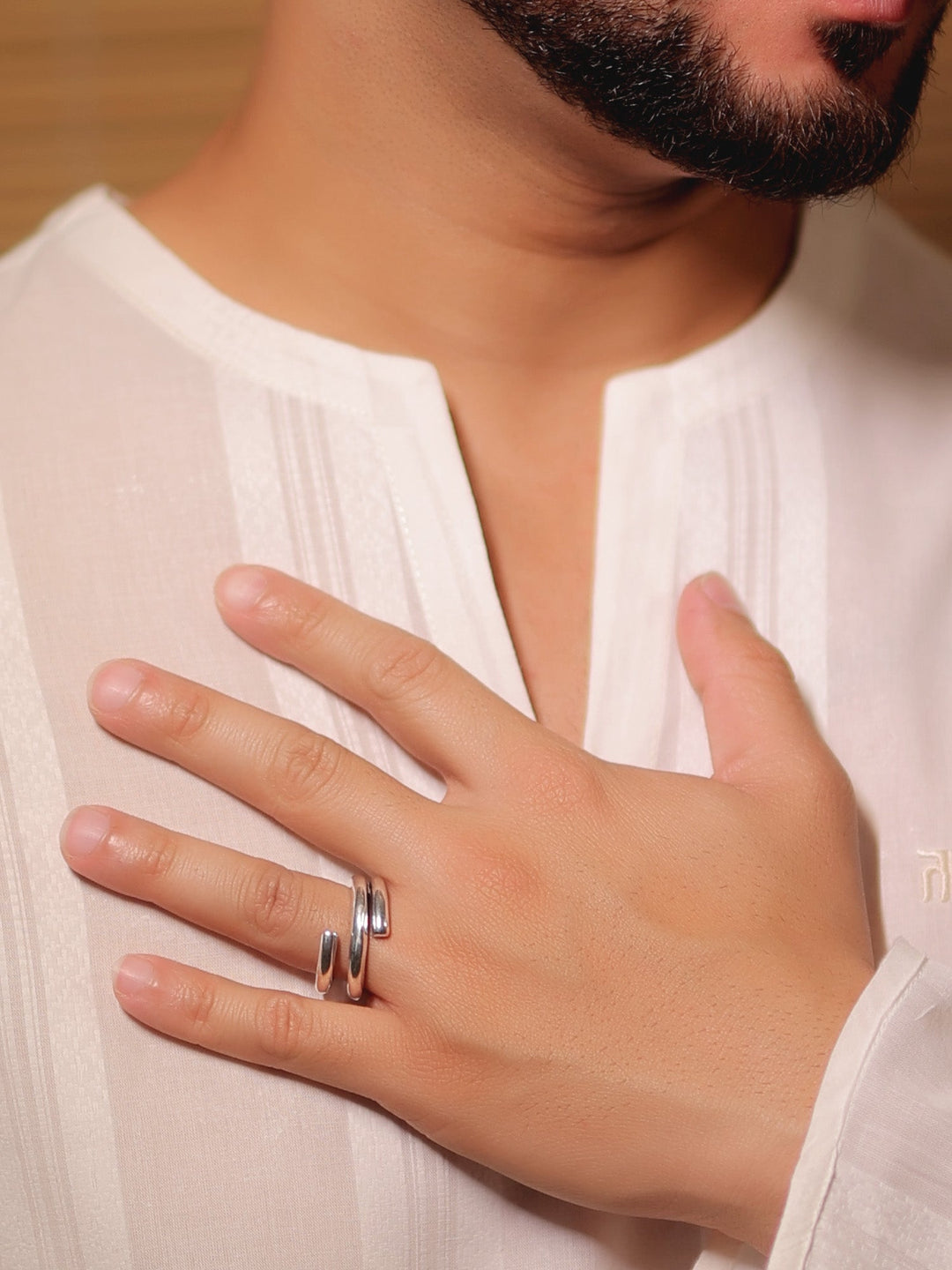 Onish Silver Men's Finger Ring
