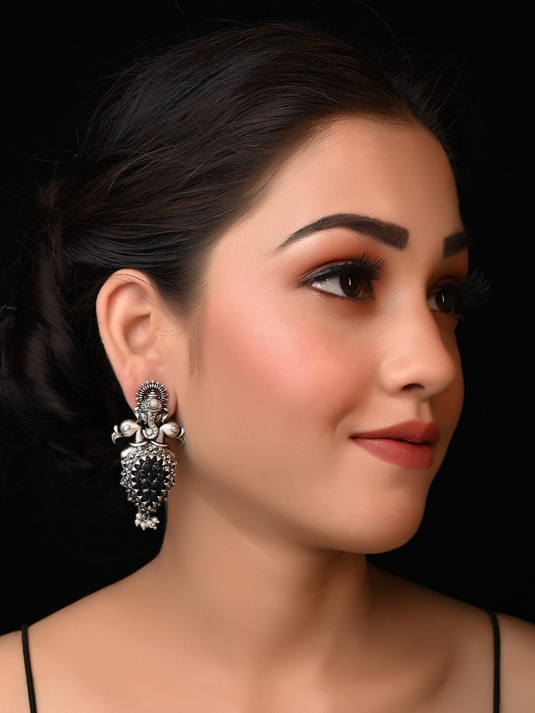 Naincy Ganesha Earrings With Black Carved Stone