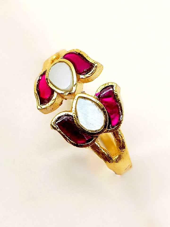 Eshna Ruby Kundan Finger Ring