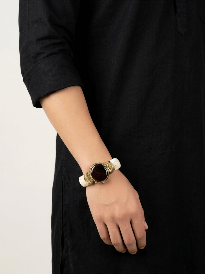 Udit Men’s Royal Black Onyx Stone Bone Bracelet - 2.8