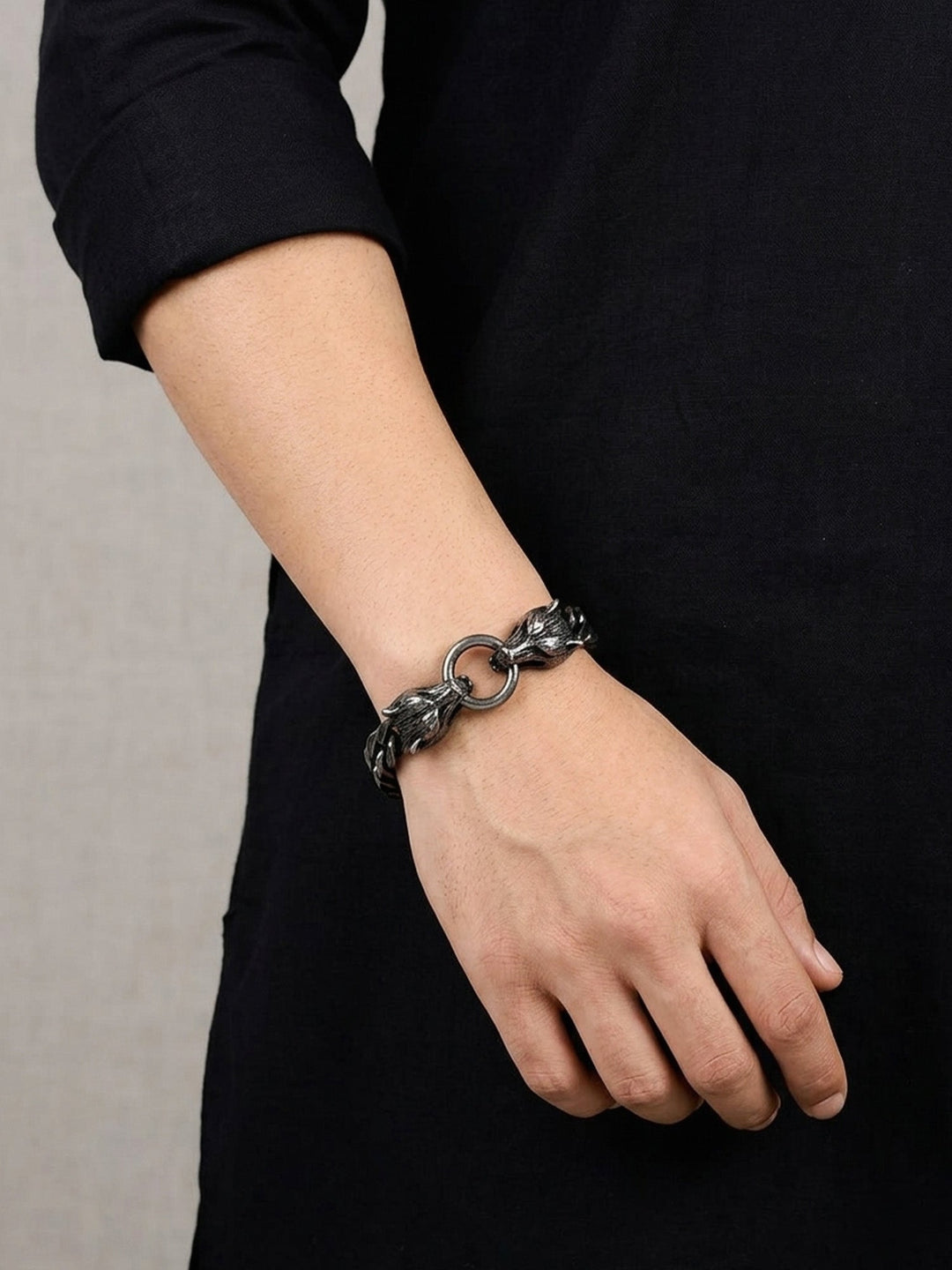 Zayn Black Men’s Wolf Head Chain Bracelet