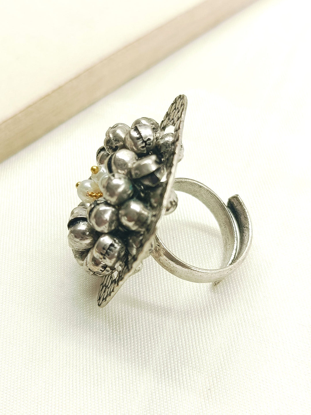 Perkha Cream Oxidized Finger Ring