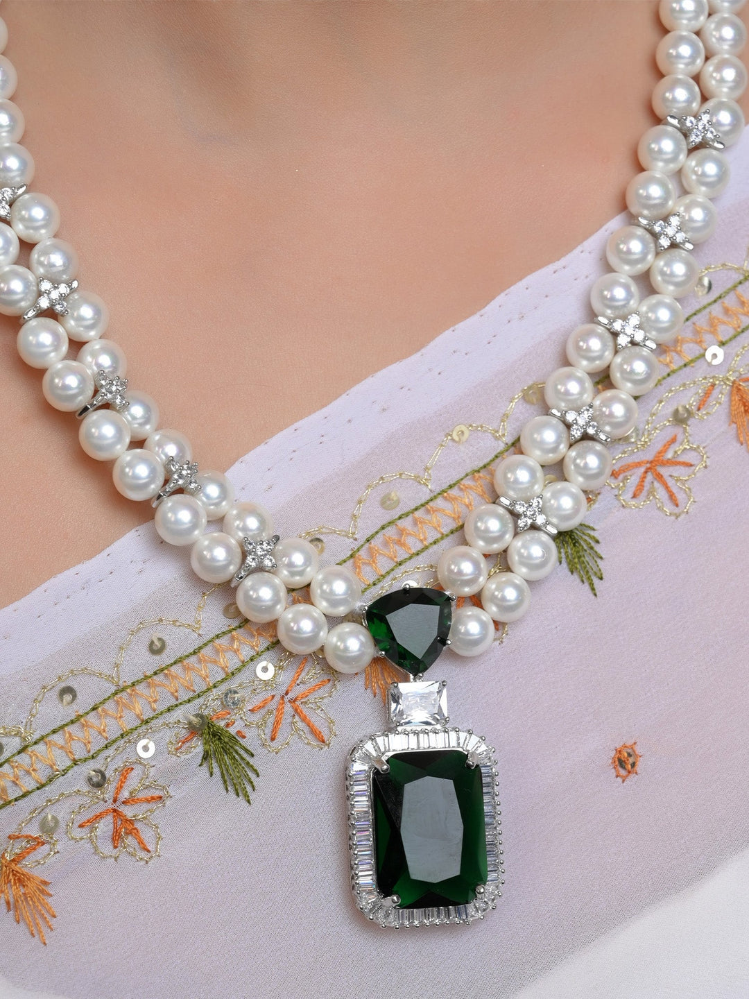 Nandini Emerald American Diamond Necklace Set