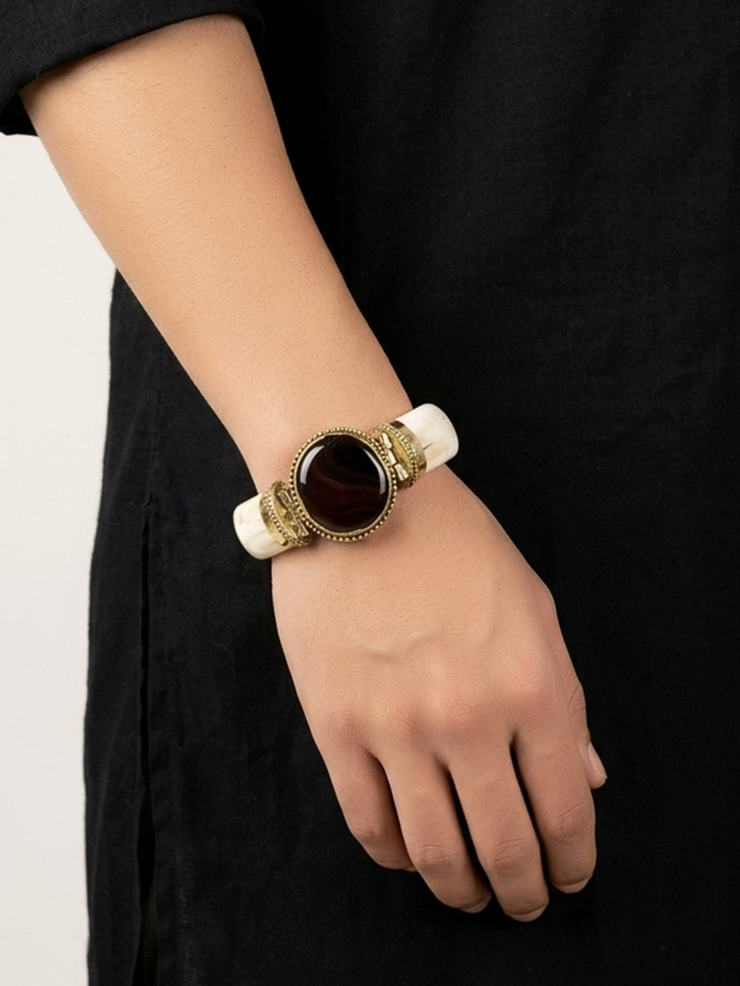 Udit Men’s Royal Black Onyx Stone Bone Bracelet - 2.8