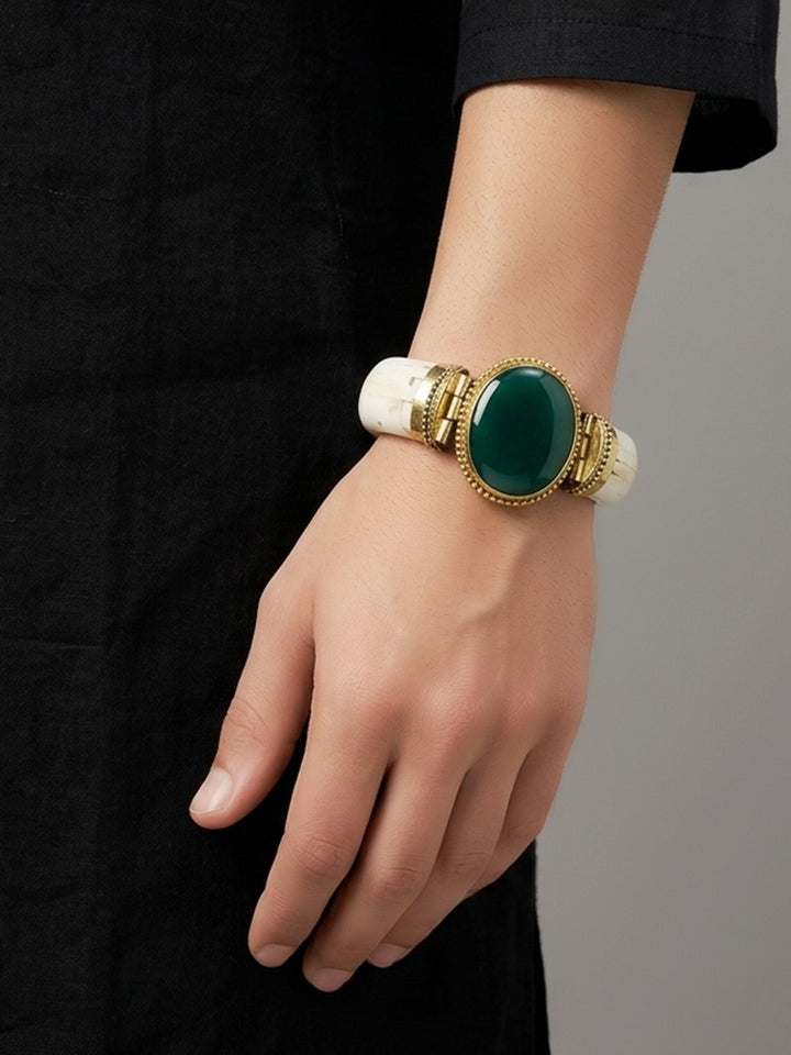 Vrnav Men’s Royal Green Onyx Stone Bone Bracelet - Hinged