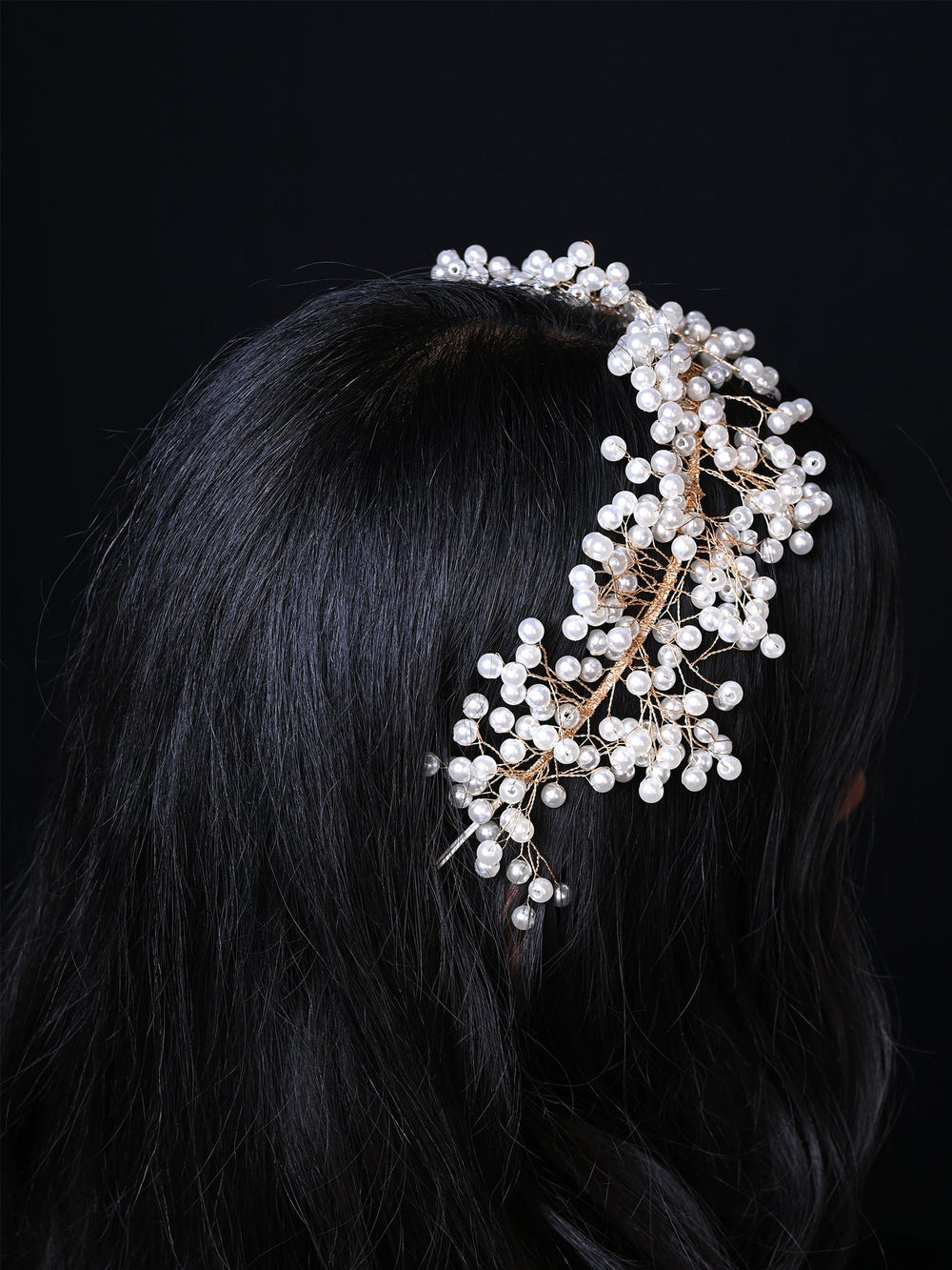 Amvika Pearl Hair Accessories