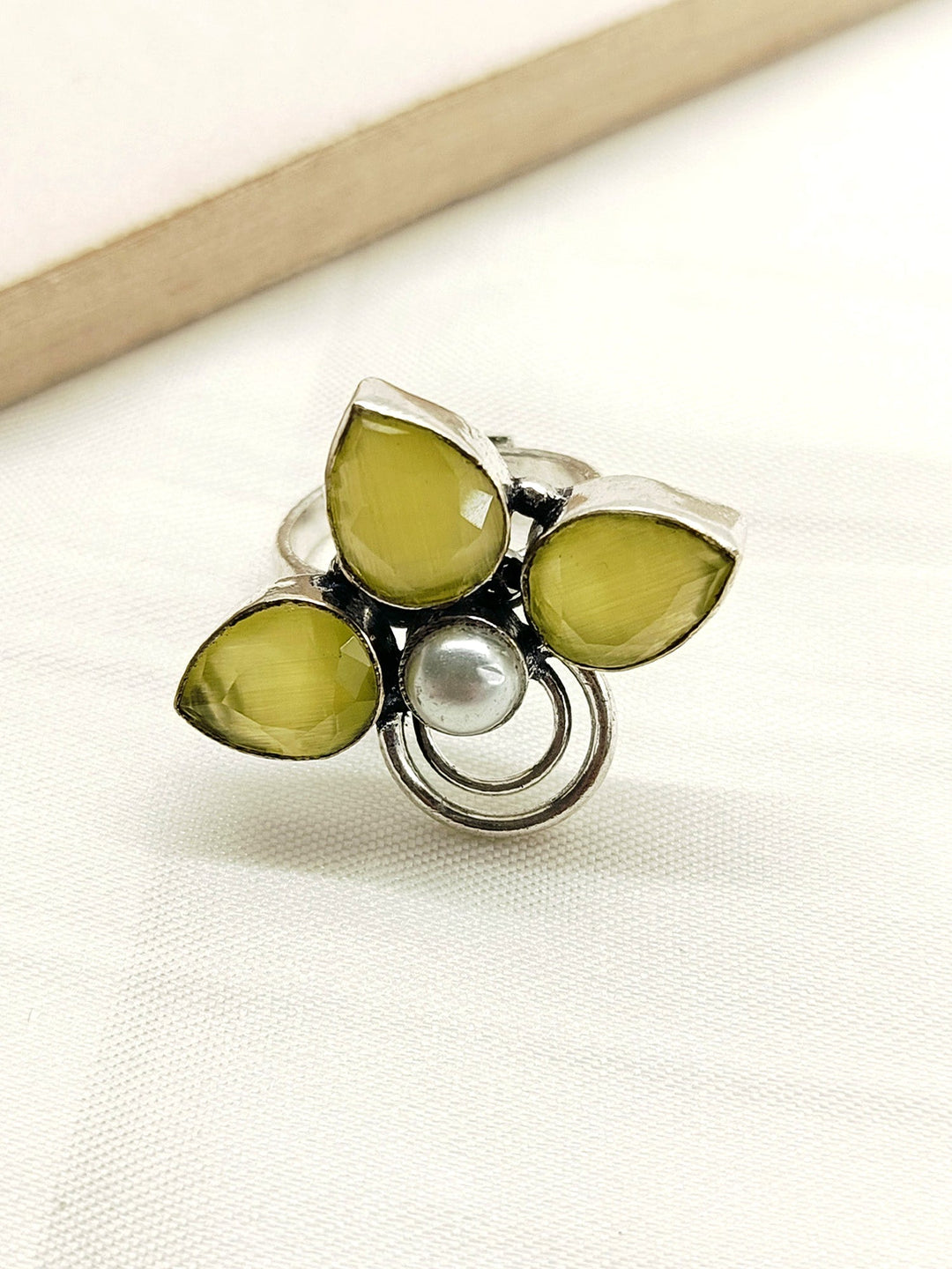 Tamnna Yellow Oxidized Finger Ring