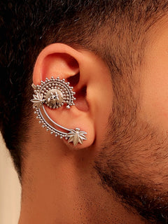 Hitesh Plain Men's Earring With Stud