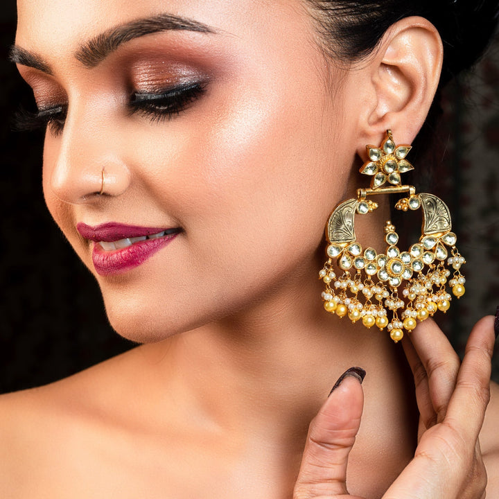 Archana Gold Plated Pachi Kundan Earrings