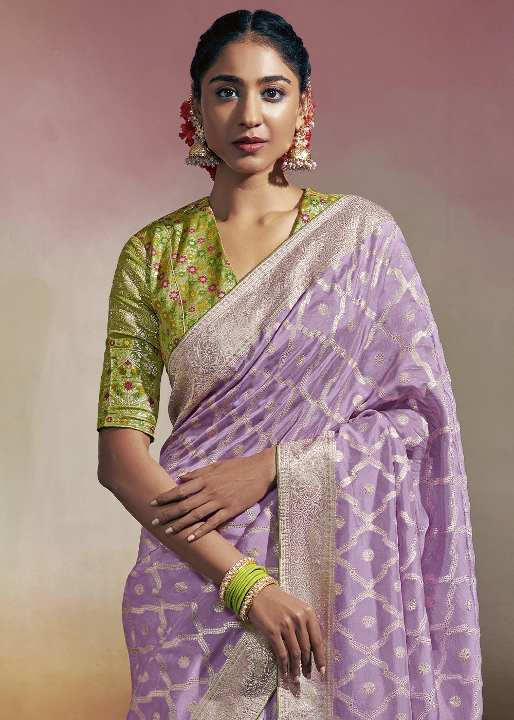 Lavender Purple Zari Woven Dola Silk Saree with Meenakari Pallu