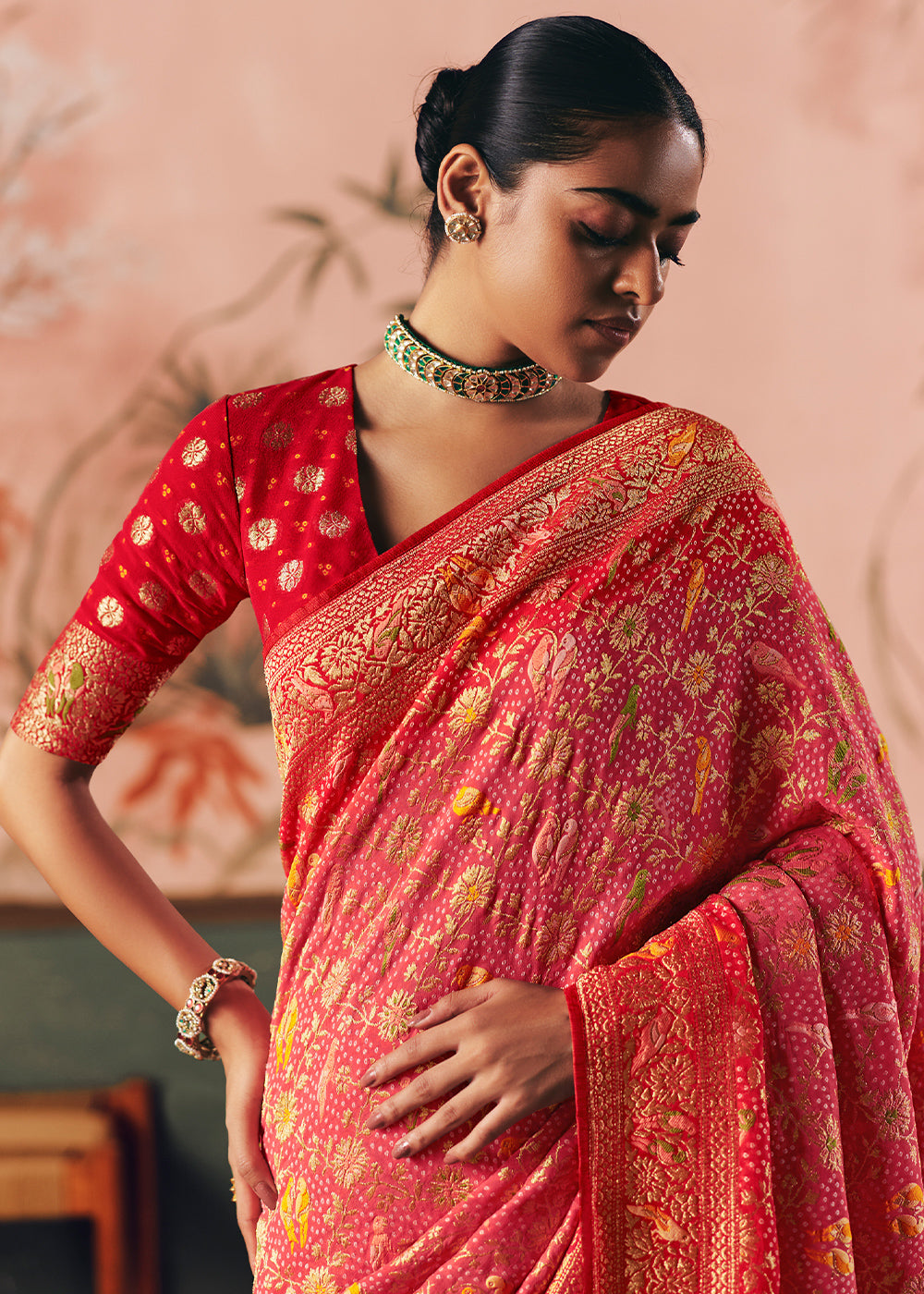Shades Of Pink &amp; Red Khaddi Georgette Saree with Bandhej Weaving Artistry