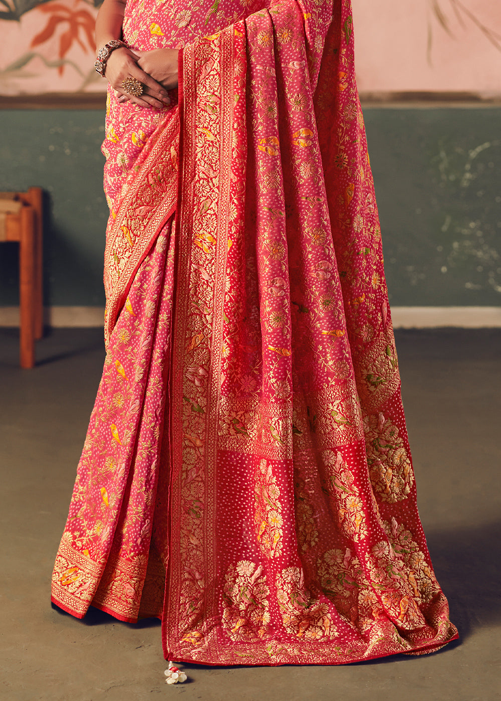 Shades Of Pink &amp; Red Khaddi Georgette Saree with Bandhej Weaving Artistry