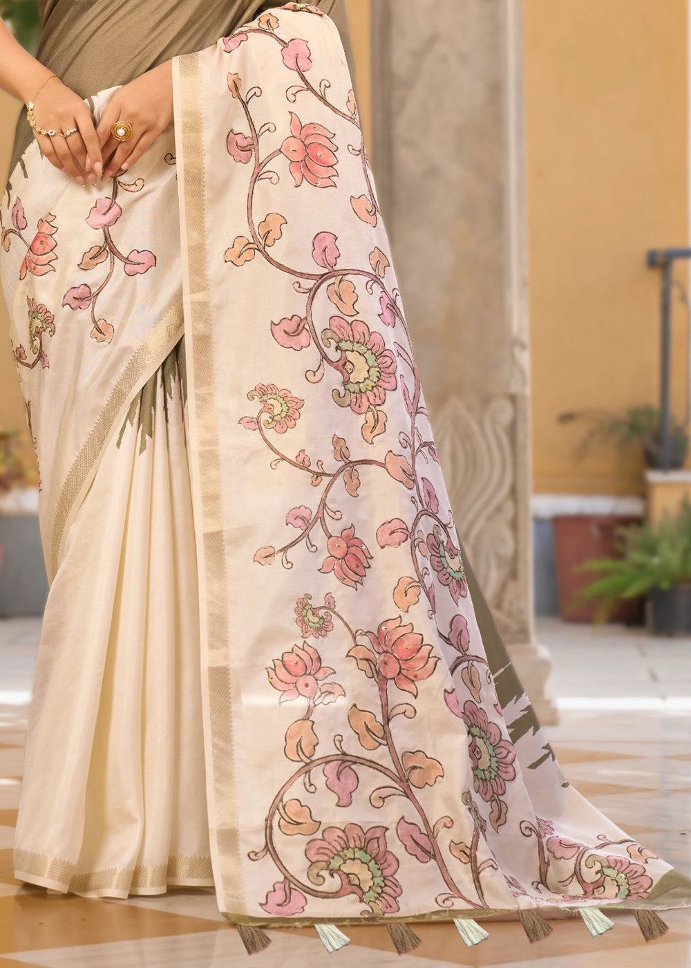 Cream White & Grey Tussar Silk Summer Saree with Soft Floral Print