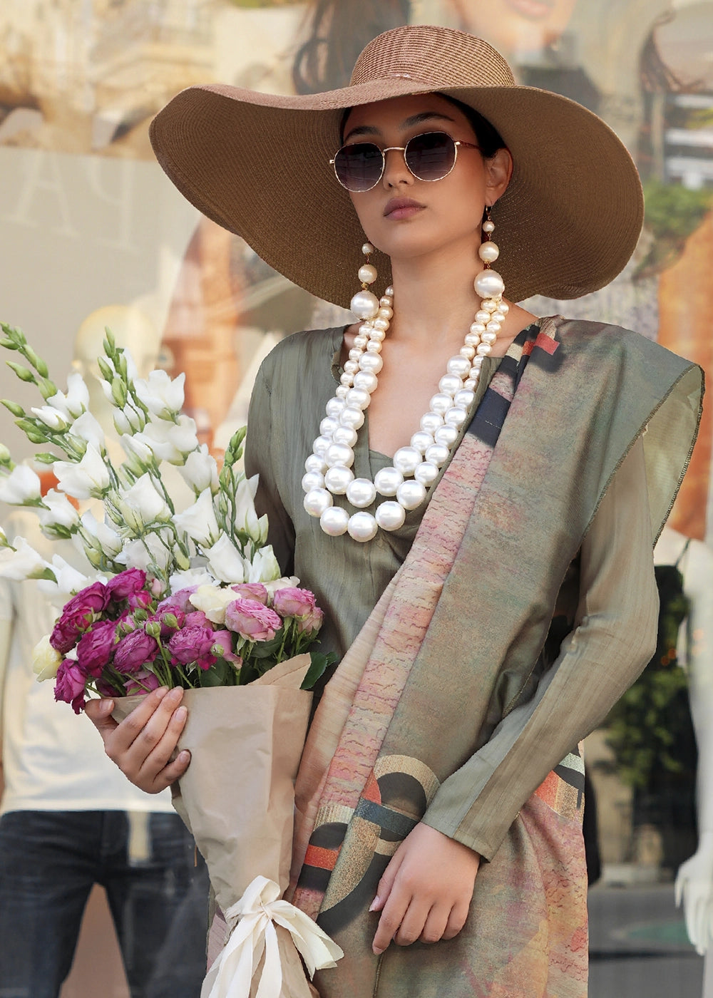 Greenish Grey Silk Saree with Contemporary Abstract Print
