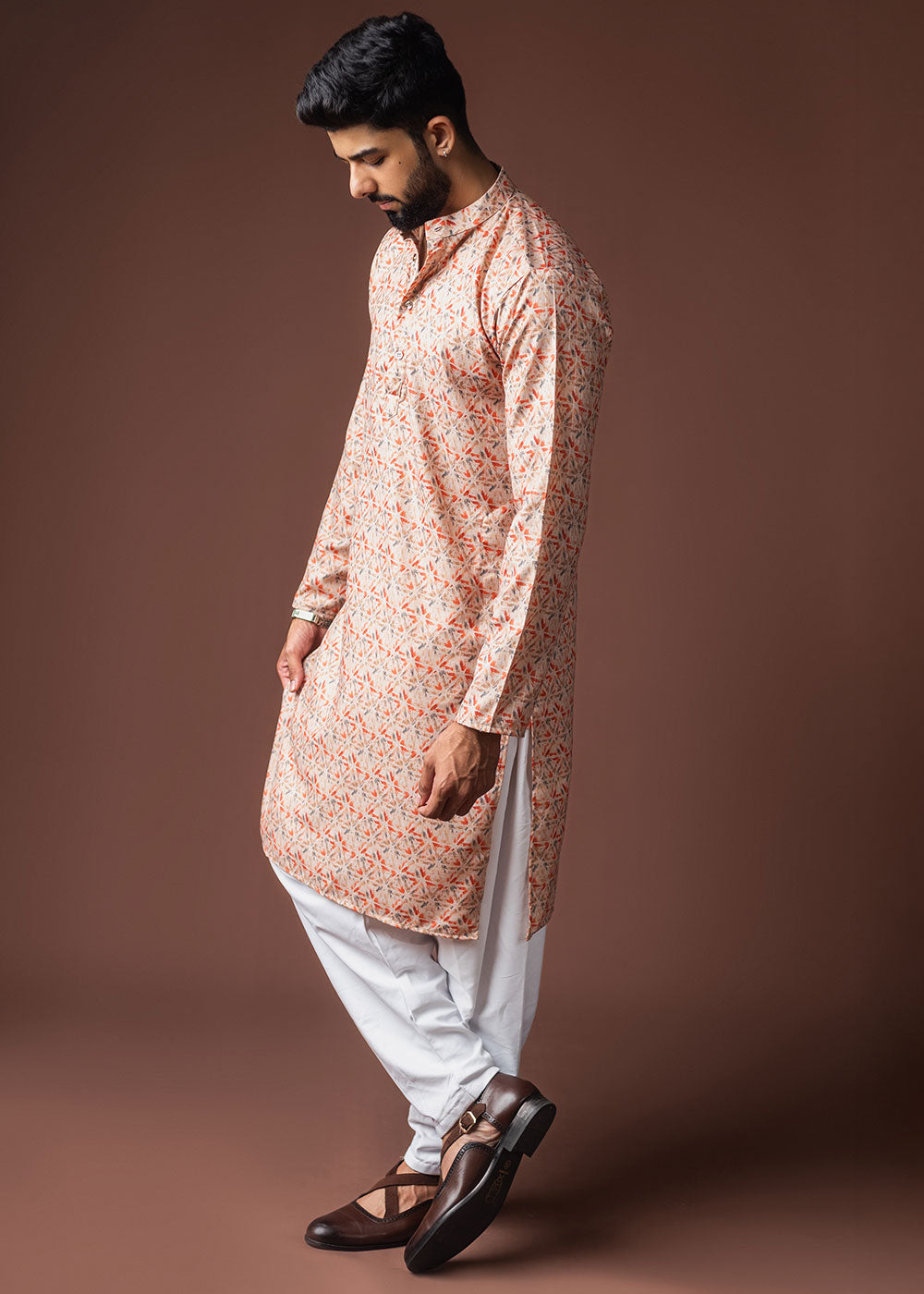 Champagne Orange Blended Linen Kurta with Triangle Motif Pattern