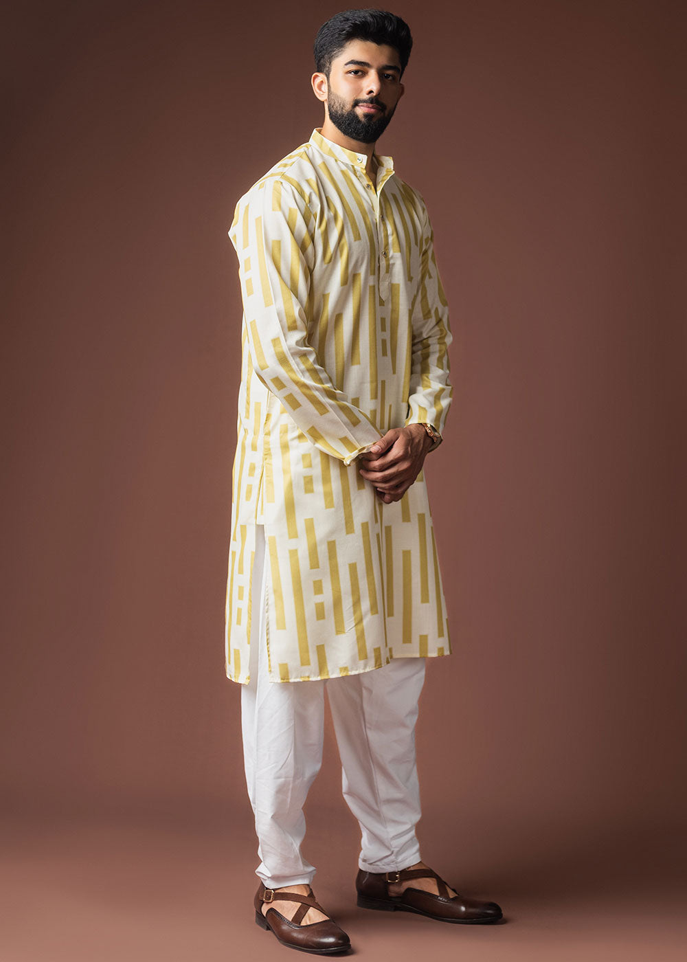Pastel Yellow Blended Linen Kurta with Segmented Line Print
