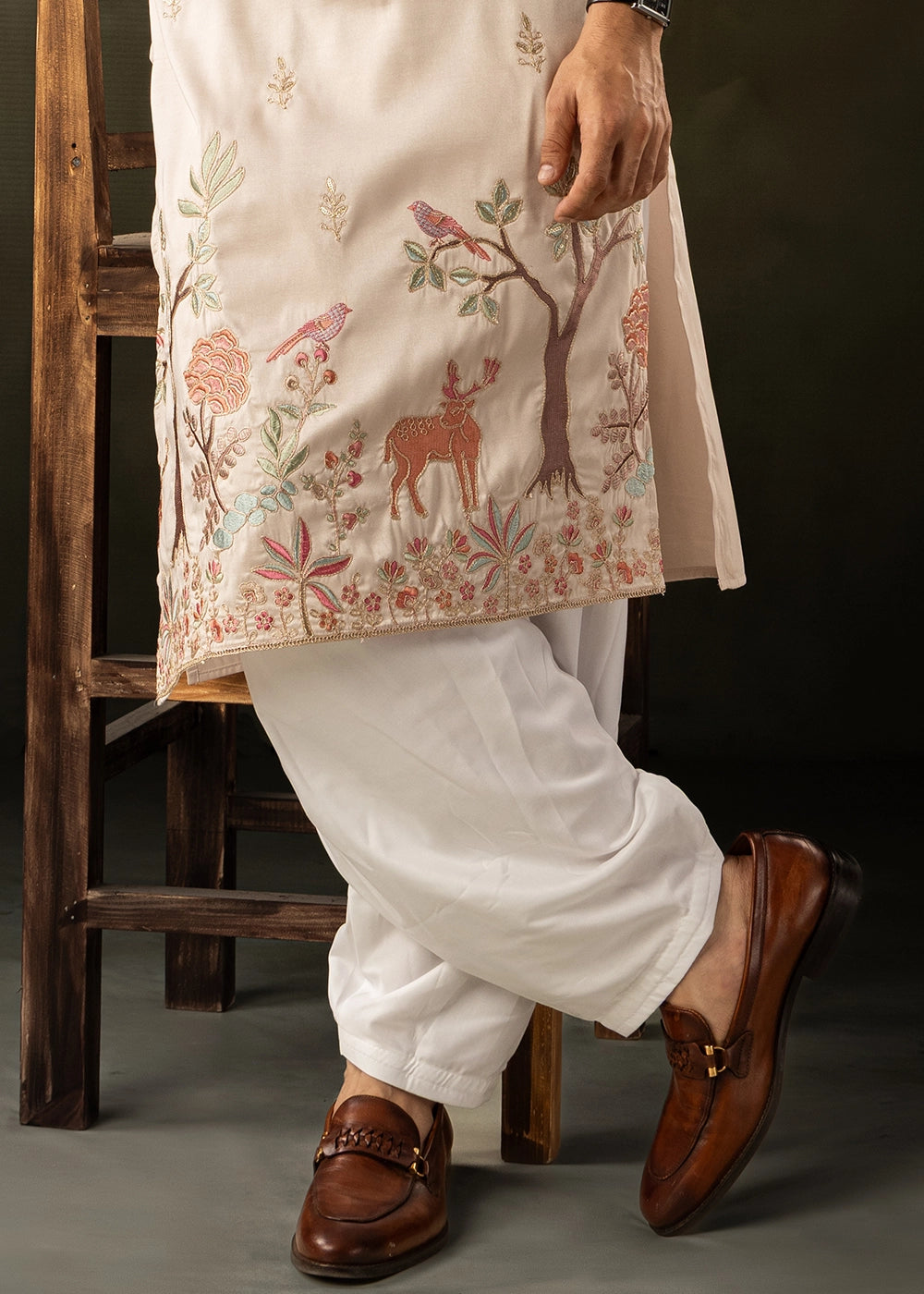 Cream White Rayon Printed Kurta Pajama Set with Fine Embroidery