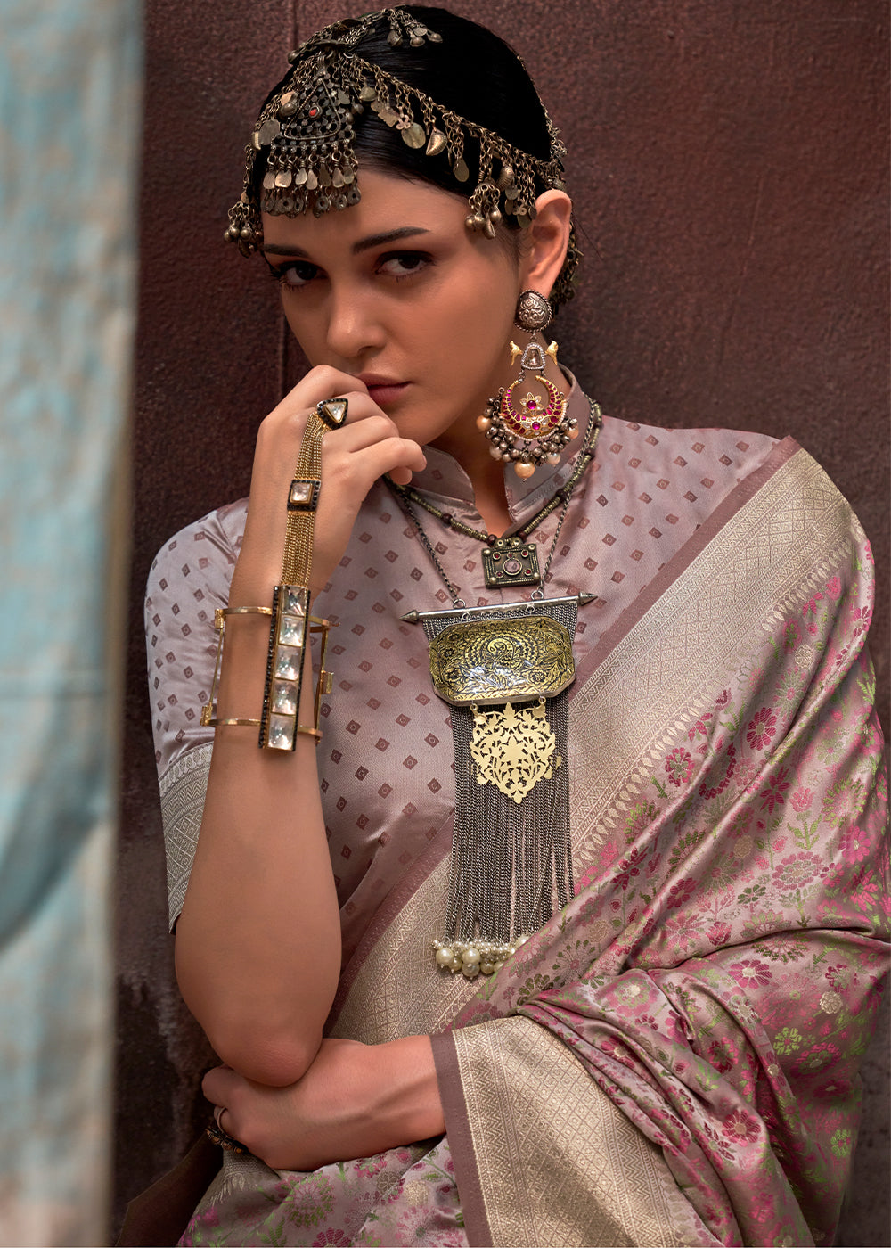 Light shades of Purple & Pink Satin Silk Saree with Exquisite Handloom Floral Patterns