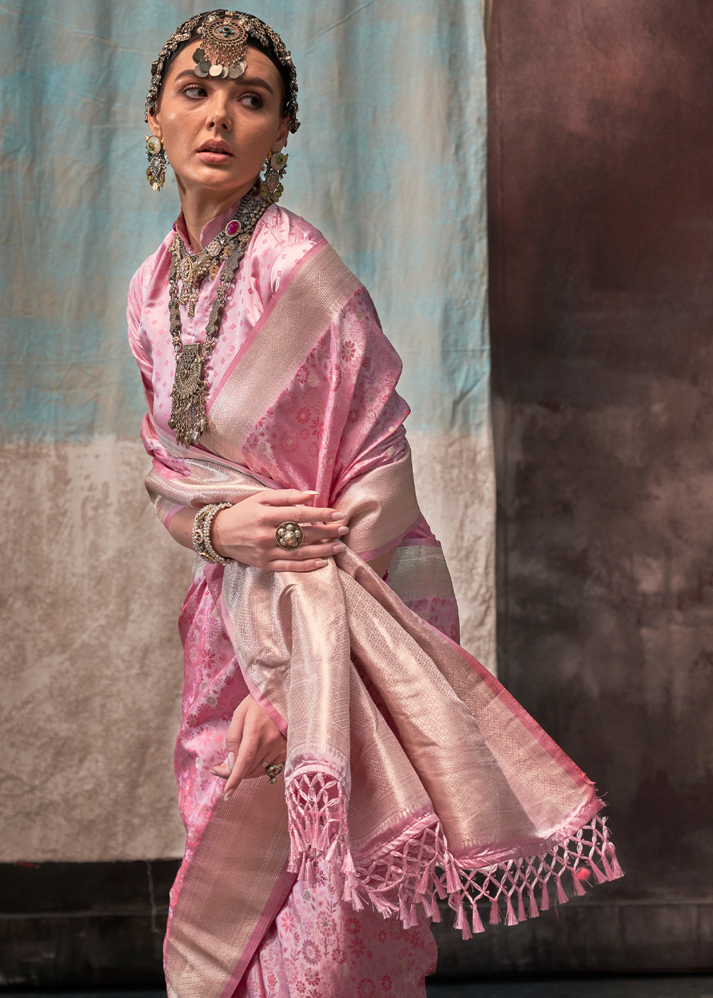 Taffy Pink Satin Silk Saree with Exquisite Handloom Floral Patterns