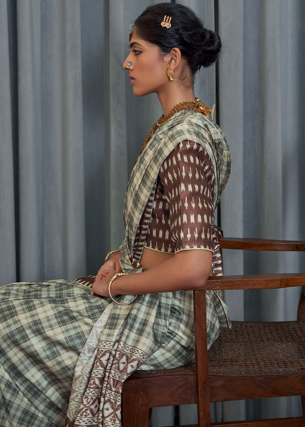 Shades Of Green Silk Saree Featuring Zari Weave and Brown Printed Blouse