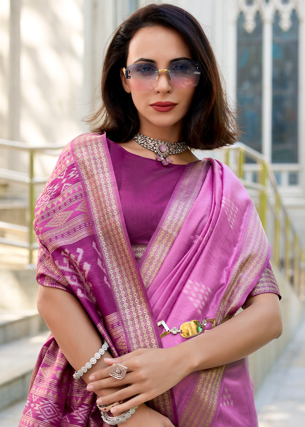 Onion Purple Handwoven Ikkat Silk Saree – Traditional Craftsmanship